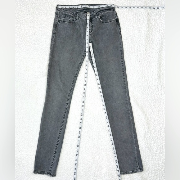 Juicy Couture Women's Gray Low Rise Skinny Jeans Stretch Denim Size 28 - Picture 6 of 6
